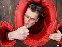 Alman sigara tiryakisi