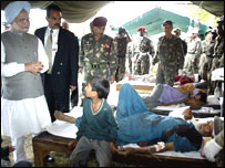 मनमोहन सिंह जम्मू कश्मीर के दौरे पर