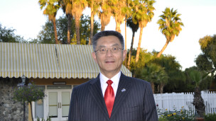 美國加州聖何塞市的首位華裔議員朱感生