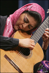 لیلی افشار - عکس از ایسنا