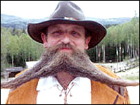 O competidor alemão Fritz Schadel (Foto: Tobias Nilssom, da Suécia)