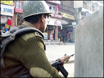 जम्मू-कश्मीर राज्य में सुरक्षाकर्मी