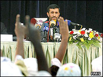 احمدی نژاد در جمع علمای سودان