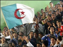 تظاهرات طرفداران جبهه ملی الجزایر