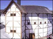 O Globe Theatre, réplica do teatro onde Shakespeare encenou suas peças