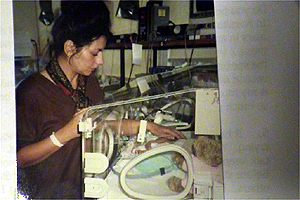 Anita tells us the story of losing her baby who was born at 32 weeks.