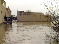 سېلابونه او د کورونو ابادول 