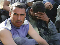 Yunanistan'da kaçak göçmenler