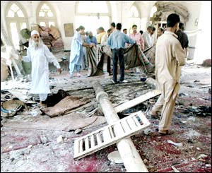 कराची की मस्जिद में विस्फोट