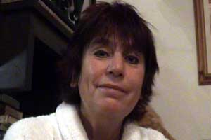 Viv is apprehensive about her performance...