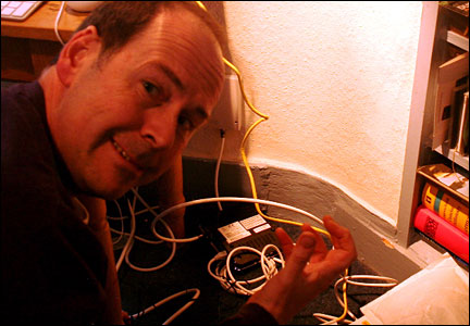 Rory Cellan-Jones setting up wi-fi