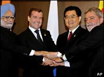 Singh, Medvedev, Jintao e Lula