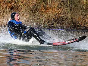 Chris Evans on water-skis