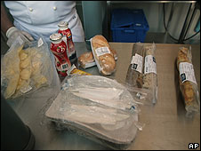 Comida que le será enviada a los mineros