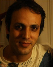 علیرضا میراسداله کارگردان فیلم "زندگی در زمان حال"