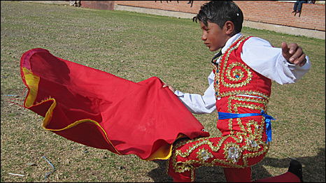 Red rag to a boy: Juan Mauricio Copa in action