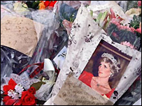 Diana tribute flowers