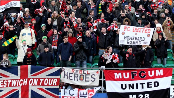 FC United fans