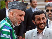 حامد کرزی رييس جمهور افغانستان و محمود احمدی نژاد رييس جمهور ايران در تهران