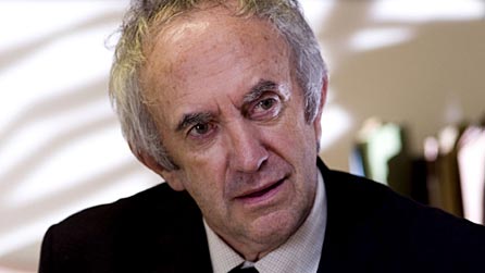 Photograph of Jonathan Pryce