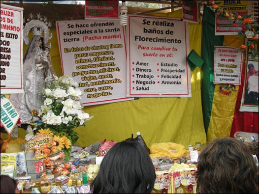 Anuncios de ofrendas en una tienda