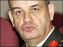 Generalul Ilker Başbug