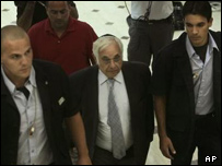 تالانسکی هنگام ورود به دادسرای بیت المقدس