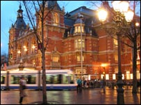 चमकता दमकता एमस्टरडैम