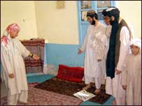 مشتبہ طالبان (فائل فوٹو)