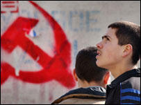 Moldavsko, hoch před komunistickým znakem