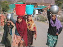 भूकंप प्रभावित लोग