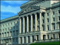 Özerk yönetimin Belfast'taki parlamento binası