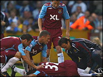 Một trận đấu của West Ham