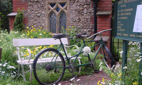  Small garden vote (image: Daisy, Daisy garden)