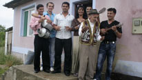Parno Graszt at their home at Paszab