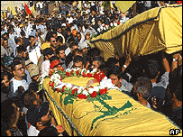 Caixão de combatente do Hezbollah