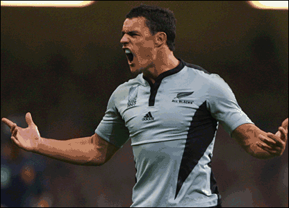 Dan Carter barks out instructions to his team-mates