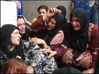 Ölenlerin yakınları