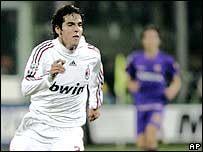 Kaká durante jogo do AC Milan contra a Fiorentina no sábado, 3 de fevereiro