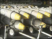 اسرائيل در دو ماه آينده پانصد فروند موشک هوشمند تحويل خواهد گرفت که قادرند ديوارهای بتنی به عمق دومتر را بشکافند