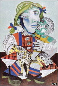 مایا با عروسک