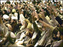 نمايندگان حاضر در لويه جرگه تصويب قانون اساسی افغانستان 