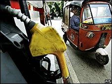 Một trạm xăng ở Indonesia