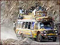 پاکستان سڑک حادثہ فائل فوٹو