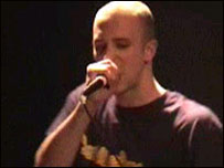 Falcon Burnz in full flight on the mic.