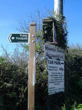 The start of the walk at Menabilly Barton