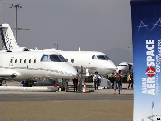湾流G150型与G450型商务机在香港亚洲国际航空展上展出(8/9/2009)