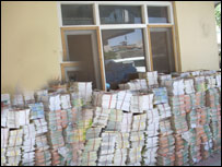 د بي بي سي تعليمي پروژو لخوا د کتابونو مرستې