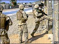 امریکی عوام میں عراق میں فوجی موجودگی پر بے چینی بڑھ رہی ہے۔