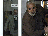 نمایی از پاداش سکوت 